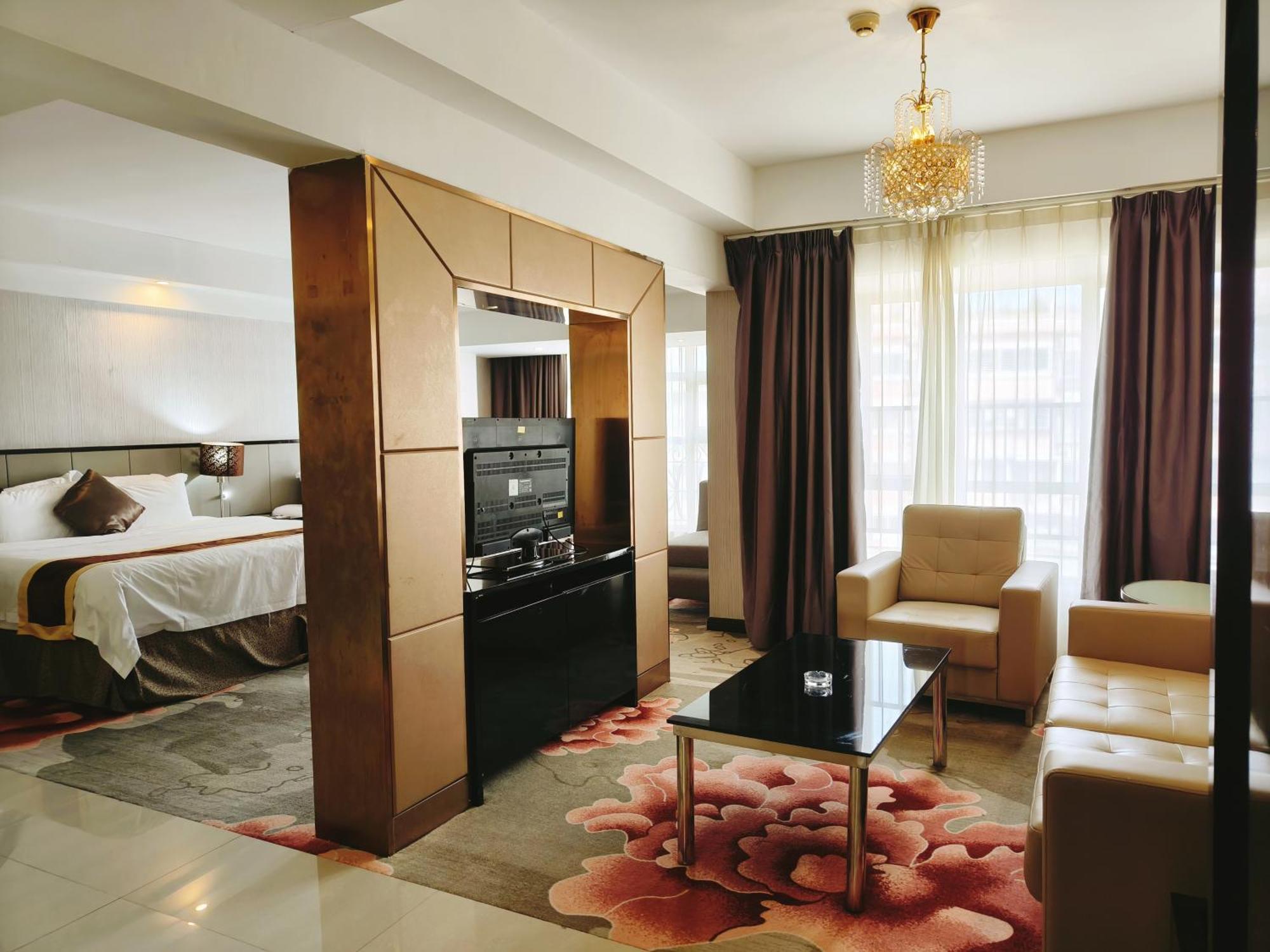 Clayton Hotel-Near Pazhou Exhibition Center Quảng Châu Ngoại thất bức ảnh